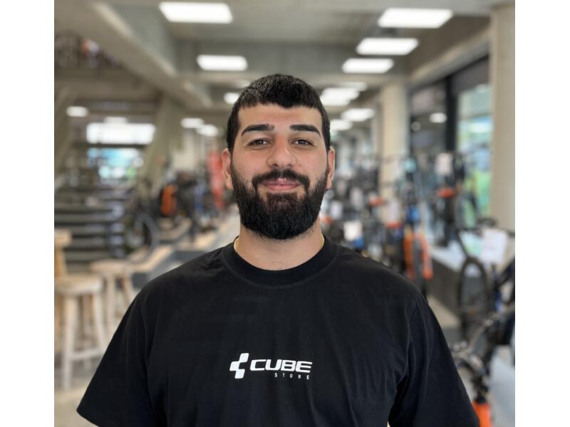 Kian (Motalleb) Zanganeh