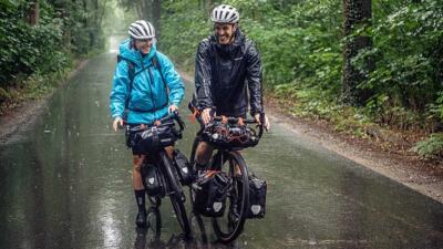 Fahrrad-Regenbekleidung – trocken von Kopf bis Fuß
