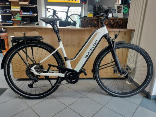 Silkcarbon TQ, Shimano Cues 8000 Größe: M Angebotspreis: 4899,- Euro