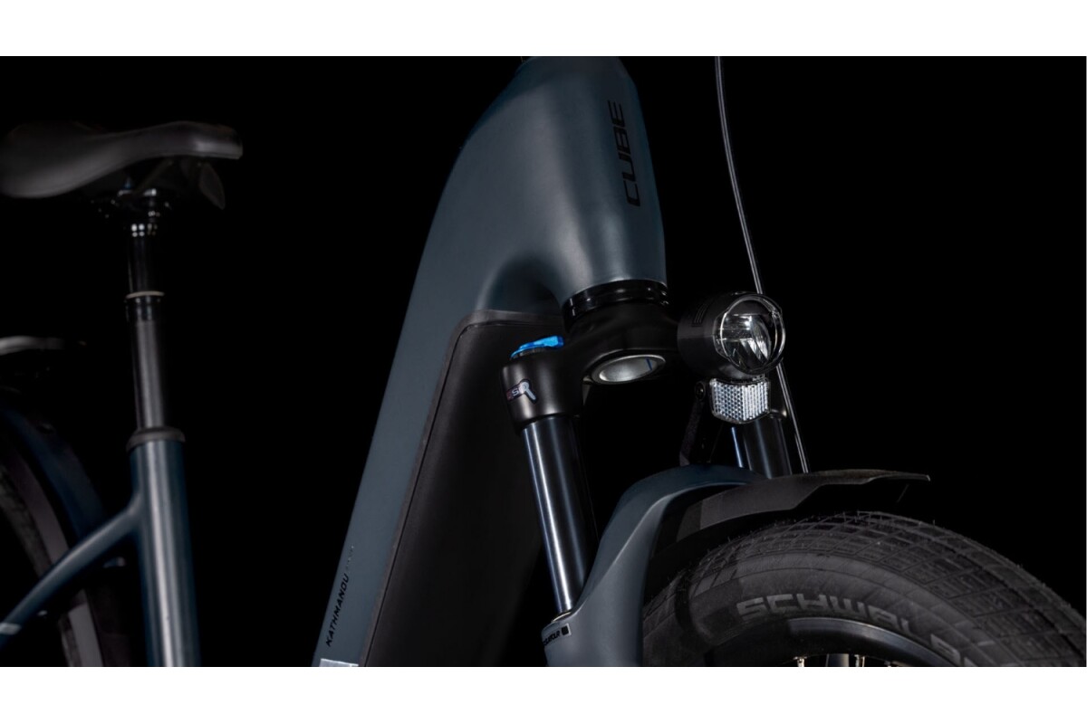 Cube KATHMANDU HYBRID COMFORT PRO 800