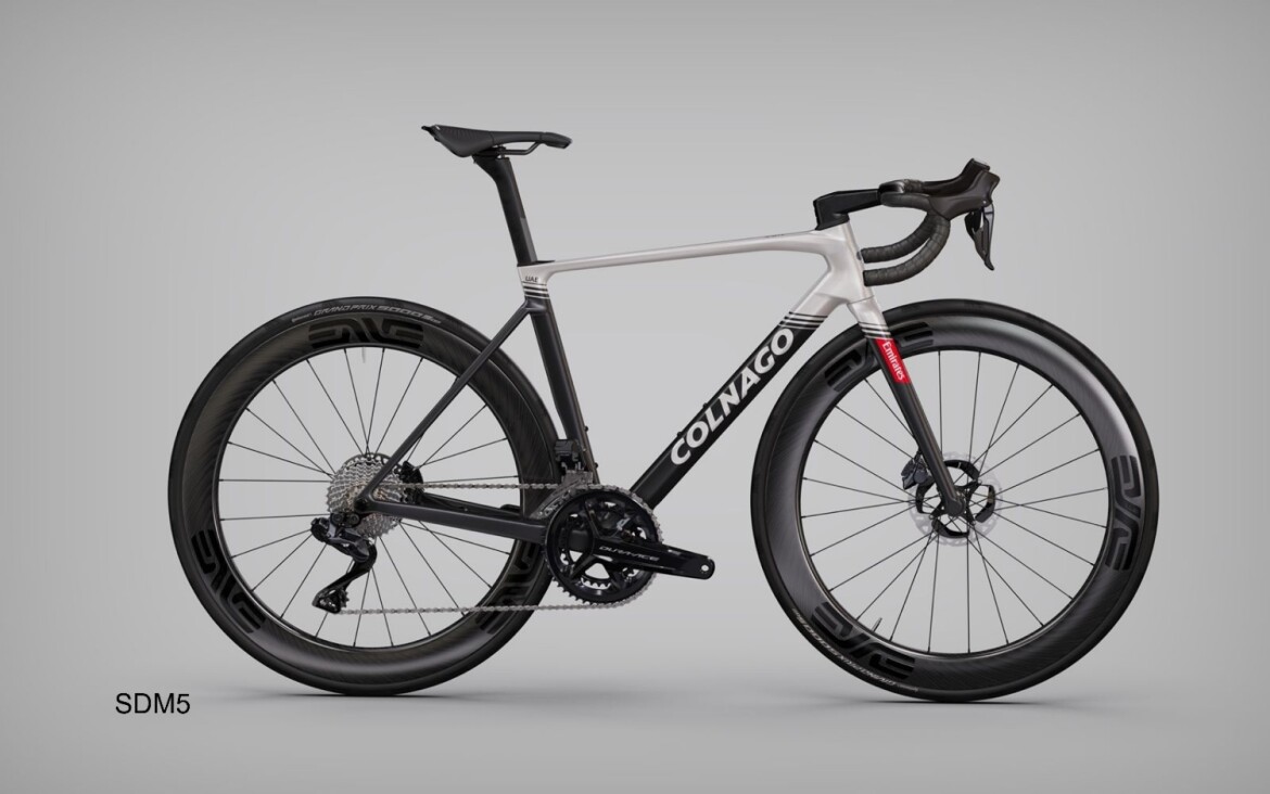 Colnago V5Rs Sram Force AXS D2 Vision SC45 oder Fulcrum Wind42