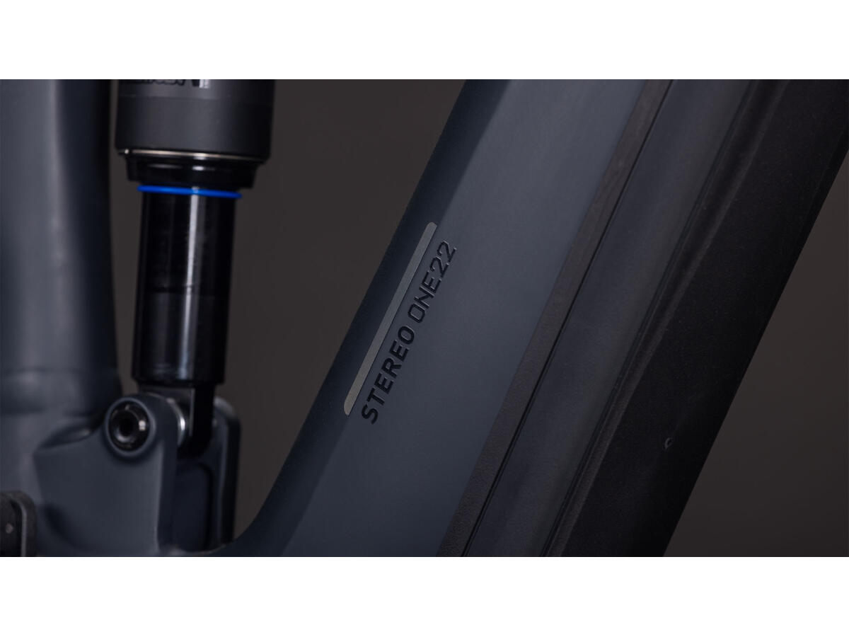 Cube Stereo Hybrid ONE22 Pro 800 night´n´chrome