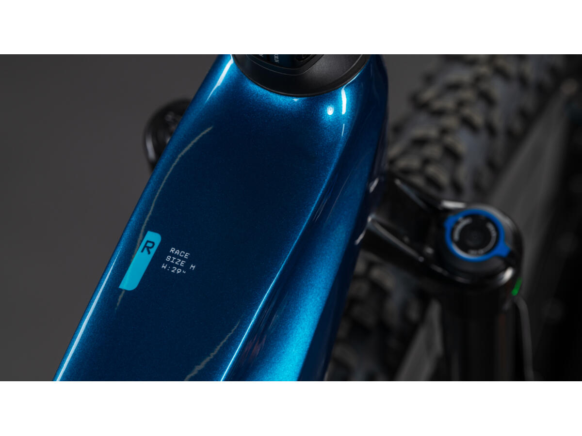 Cube Stereo Hybrid ONE22 Race 800 electricblue´n´white