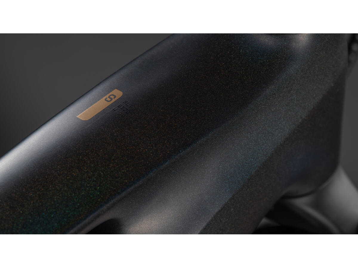 Cube Stereo Hybrid ONE22 SLT 800 prizmblack´n´black