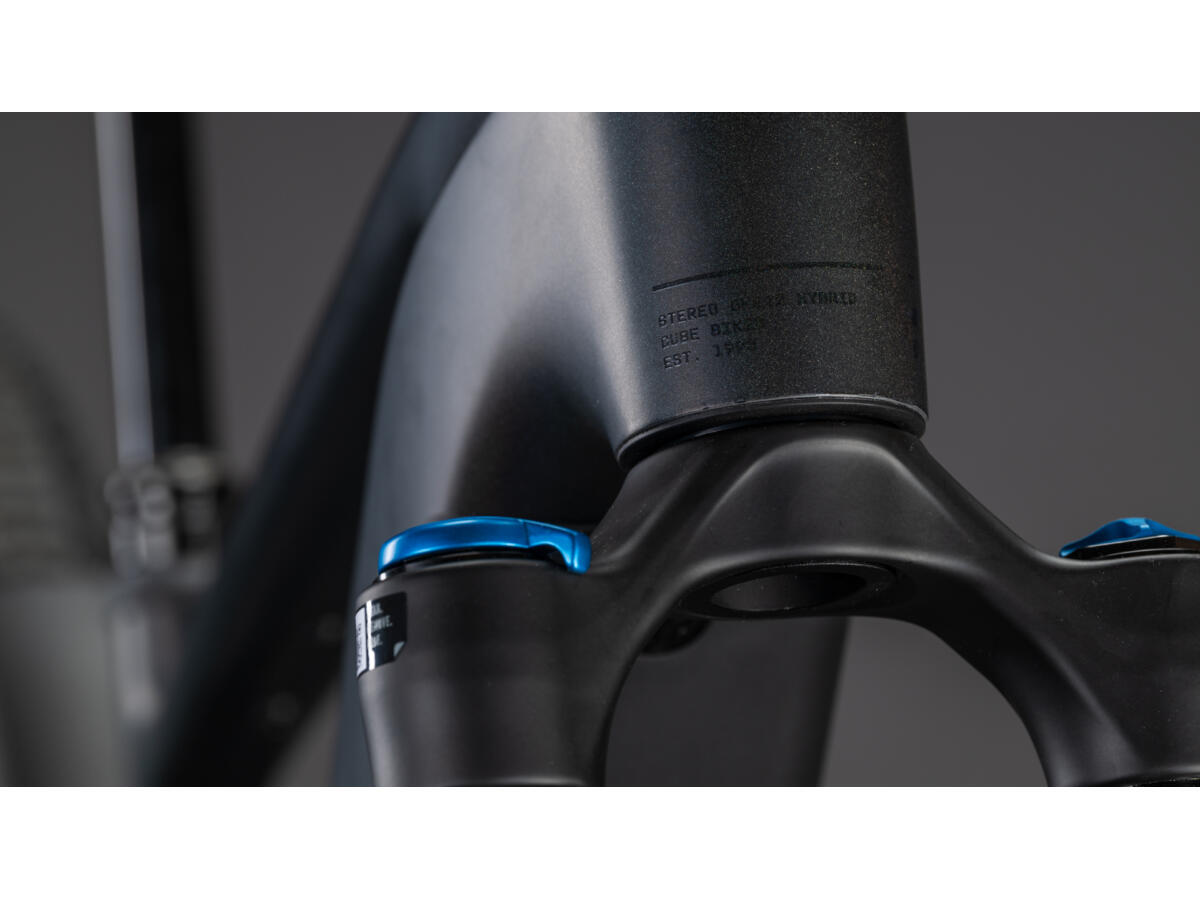 Cube Stereo Hybrid ONE22 SLT 800 prizmblack´n´black