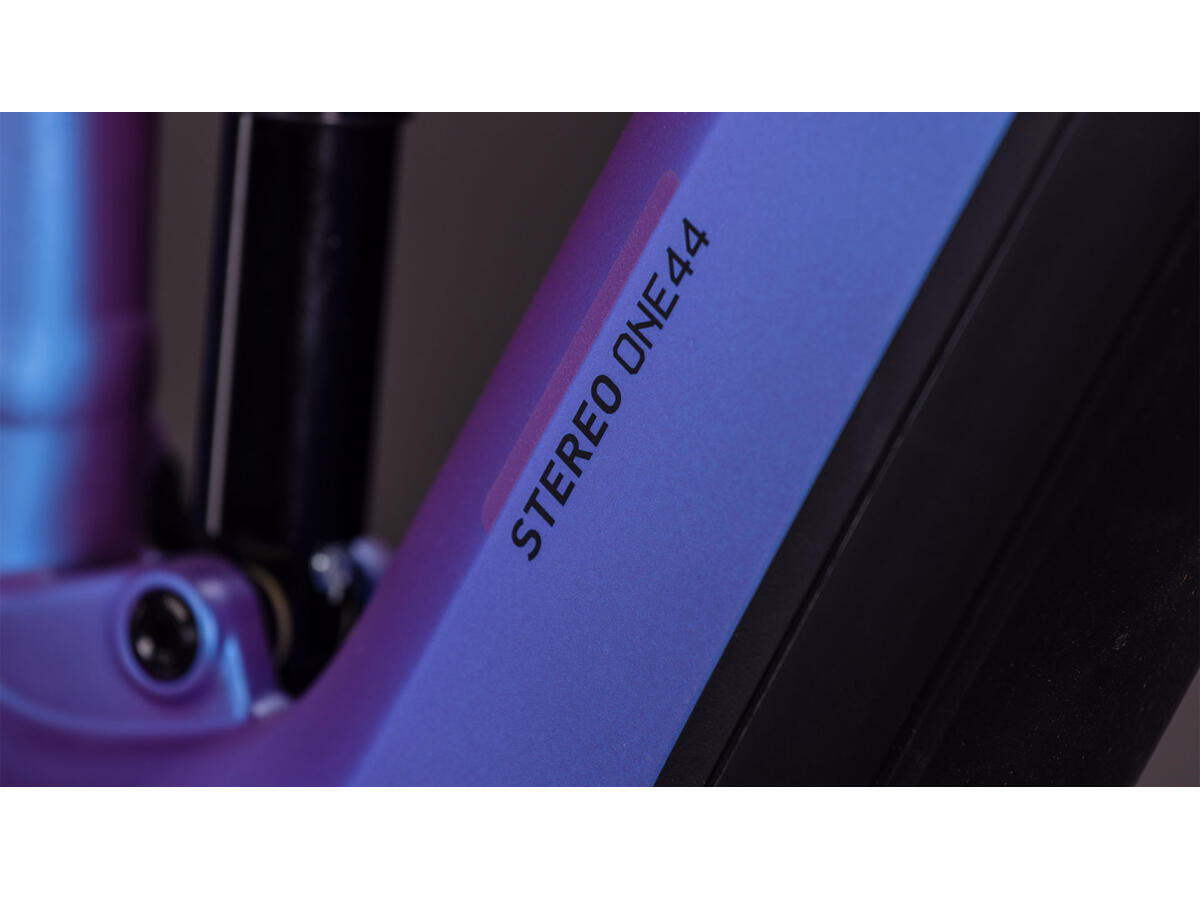 Cube Stereo Hybrid ONE44 EXC 800 blueiris´n´black