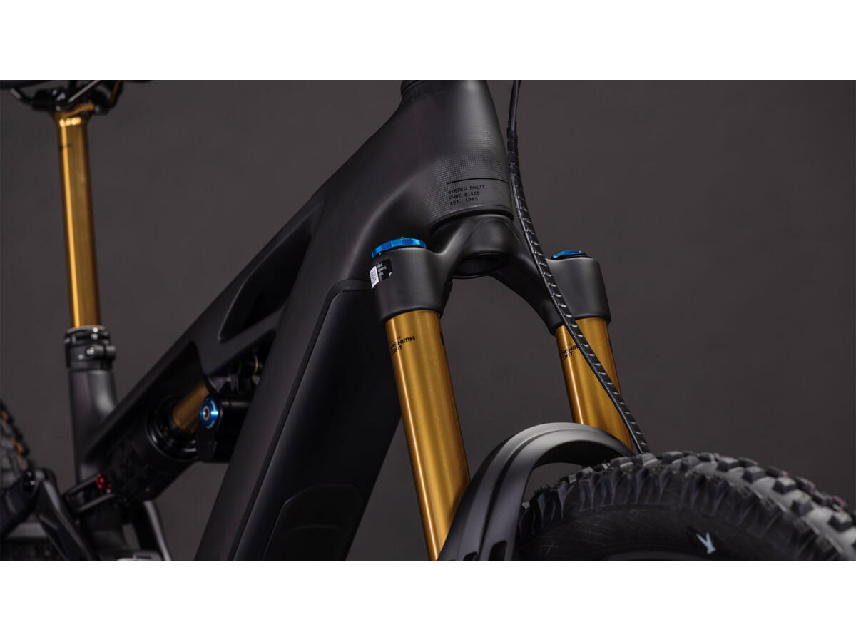 Cube Stereo Hybrid ONE77 HPC AT 800 carbon´n´gold