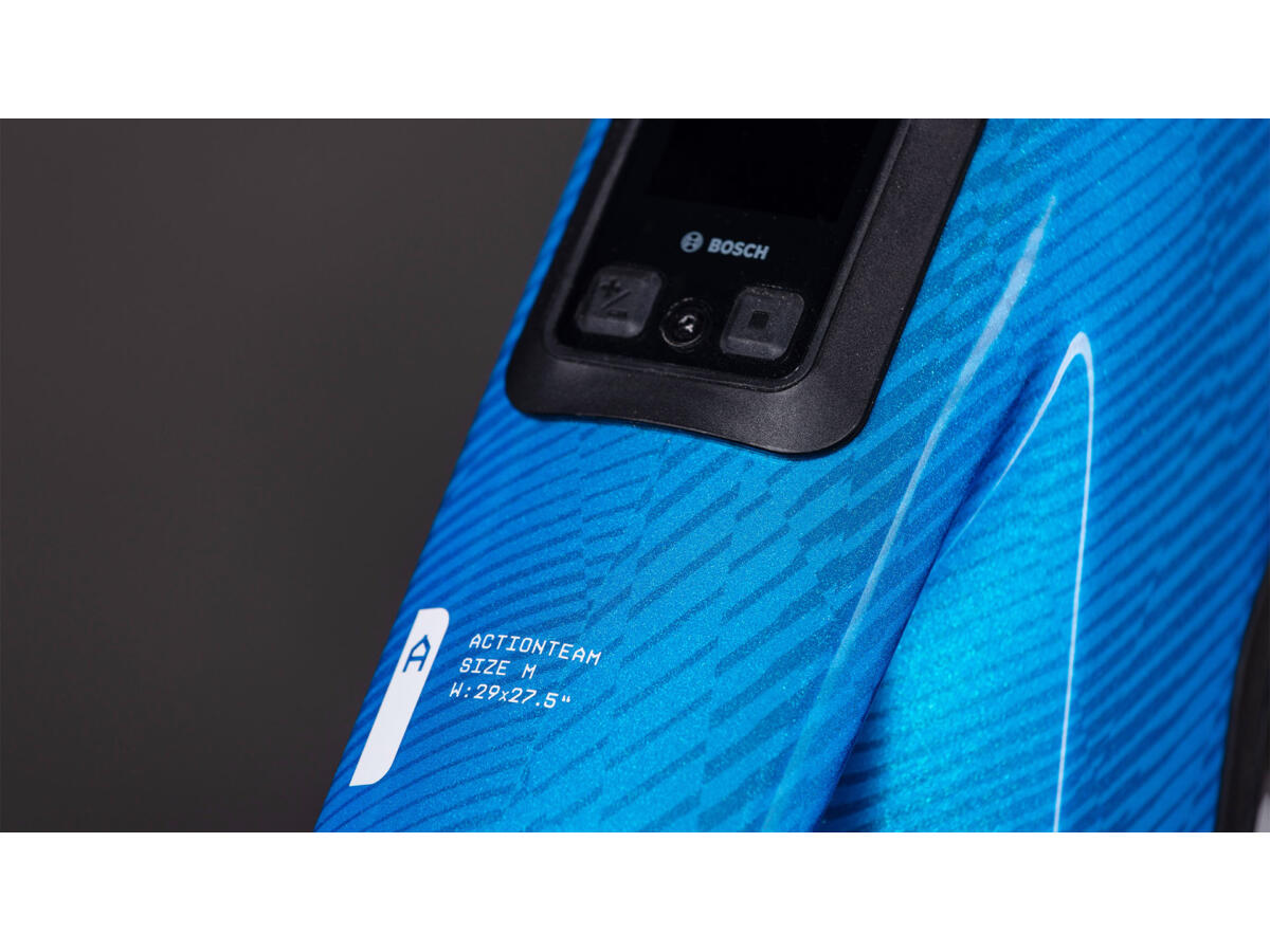 Cube Stereo Hybrid ONE77 HPC AT 800 actionteam