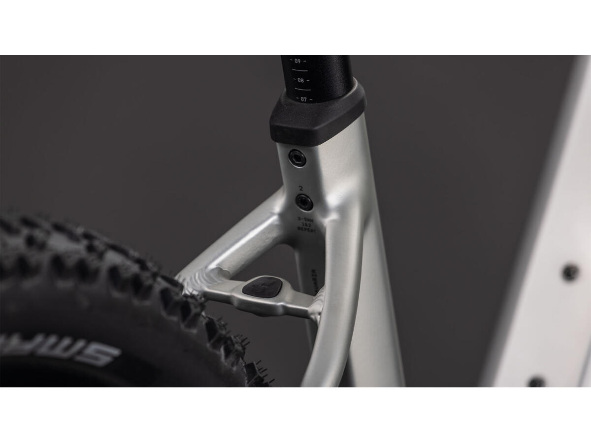 Cube Reaction Hybrid ONE 800 sleekgrey´n´prism