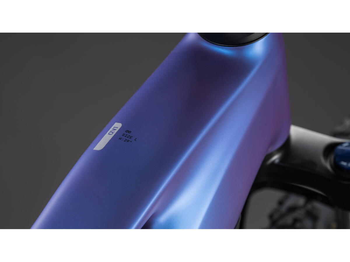 Cube Reaction Hybrid ONE 800 blueiris´n´reflect