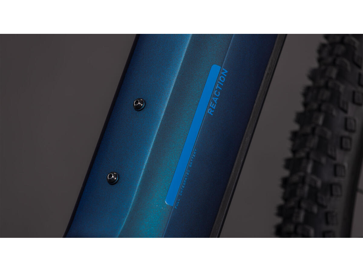 Cube Reaction Hybrid Pro 800 nebular´n´dazzle