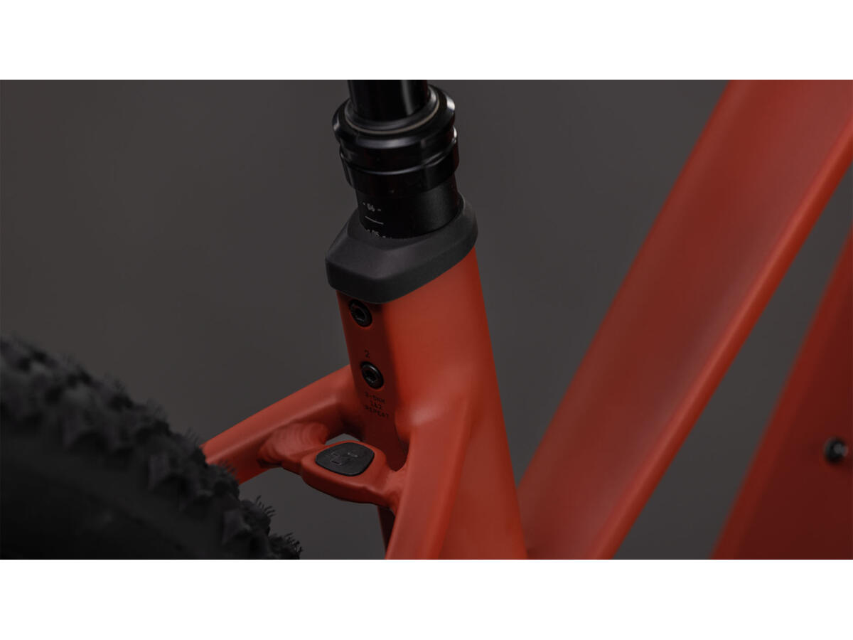 Cube Reaction Hybrid Race 800 amber´n´black