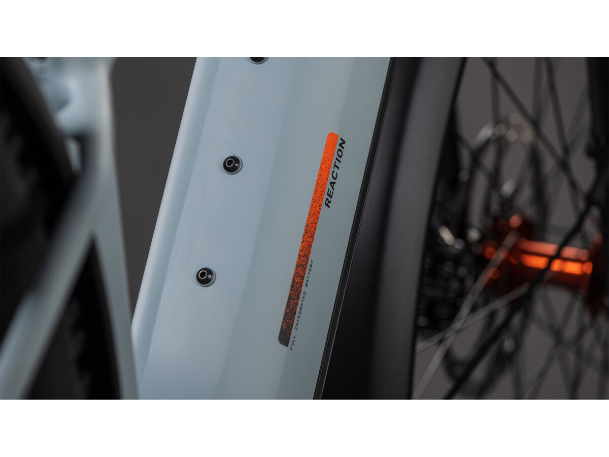 Cube Reaction Hybrid Race 800 FE vulcan´n´orange