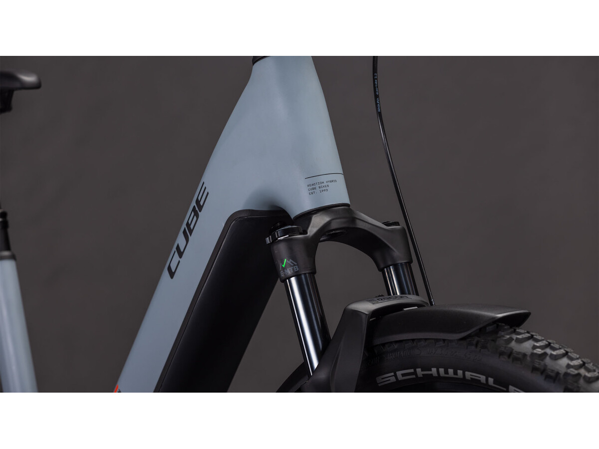 Cube Reaction Hybrid Race 800 FE vulcan´n´orange