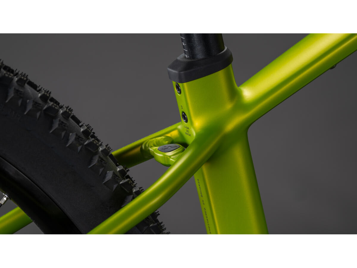 Cube Reaction Hybrid Race 800 lizard´n´black