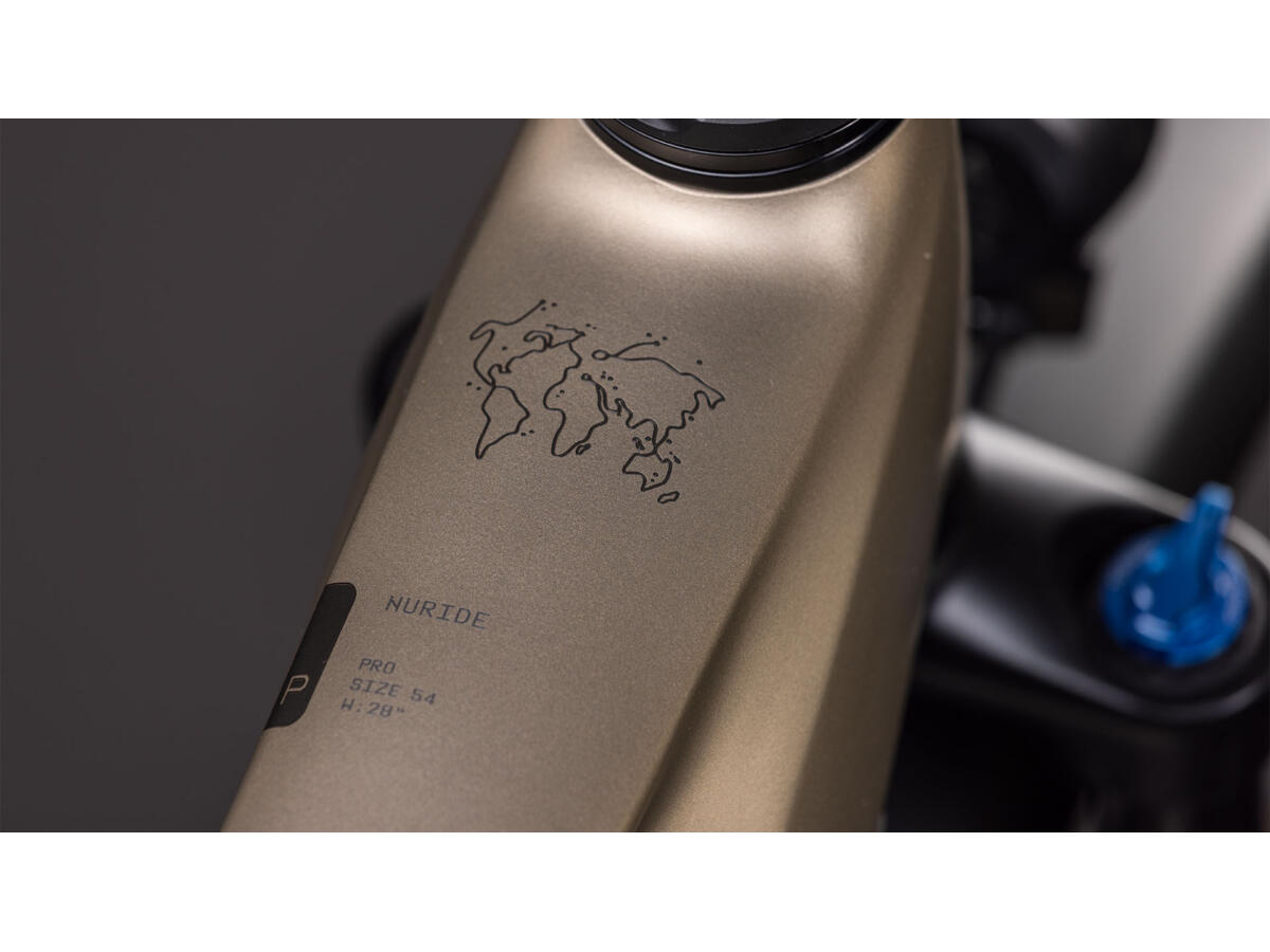 Cube Nuride Hybrid Pro 800 flashstone´n´chrome