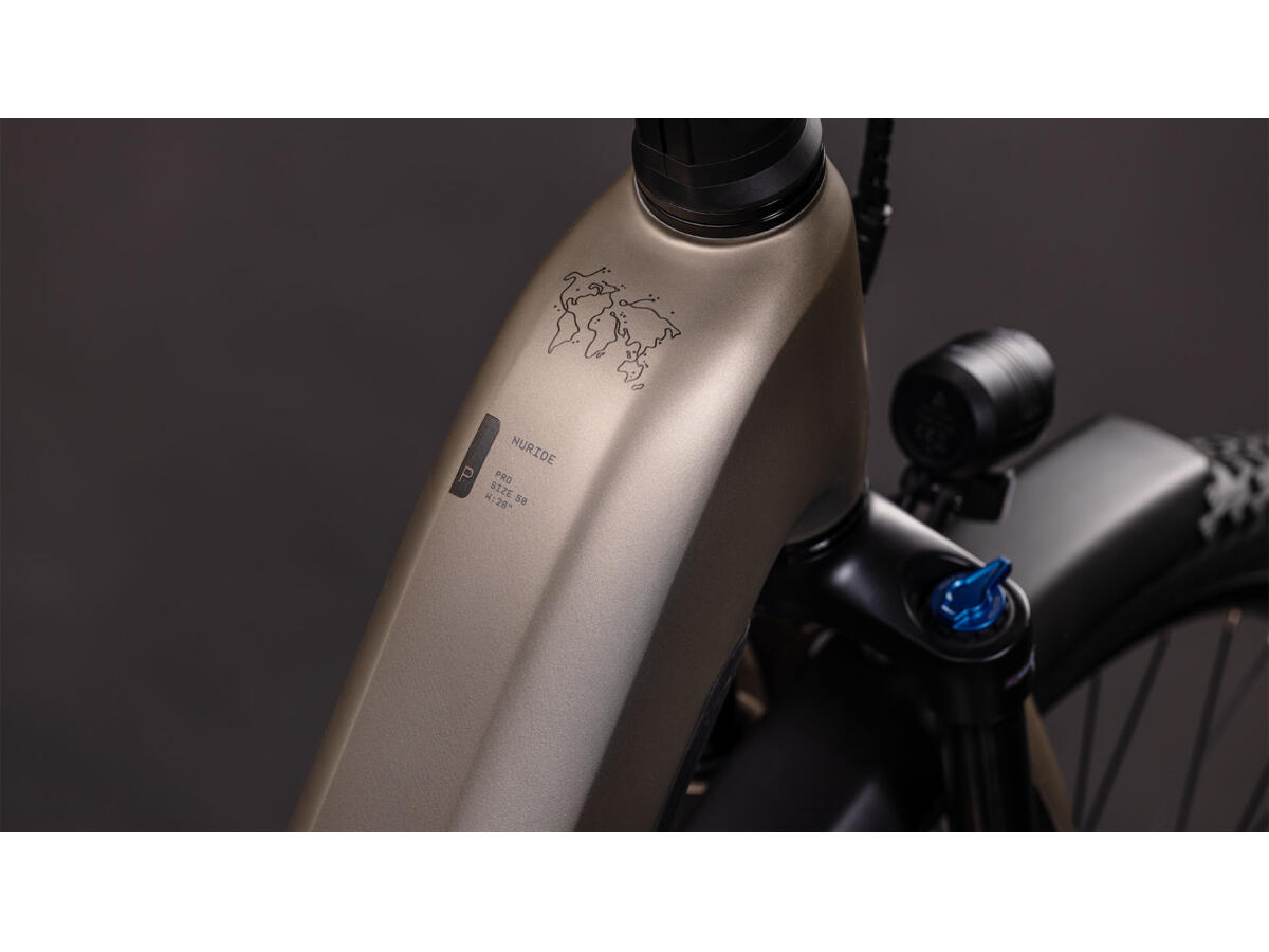 Cube Nuride Hybrid Pro 800 flashstone´n´chrome
