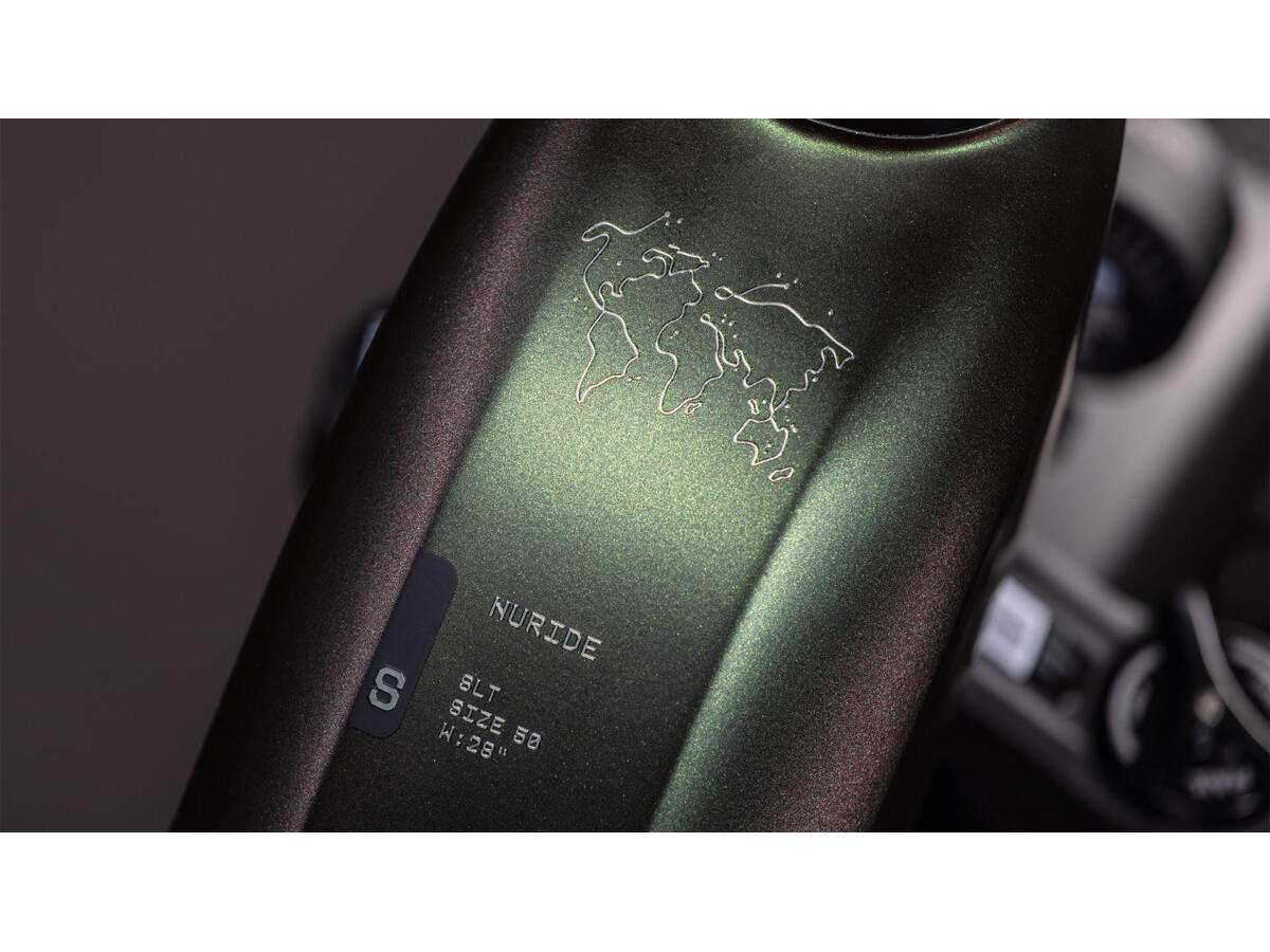 Cube Nuride Hybrid SLT 800 stellar´n´chrome