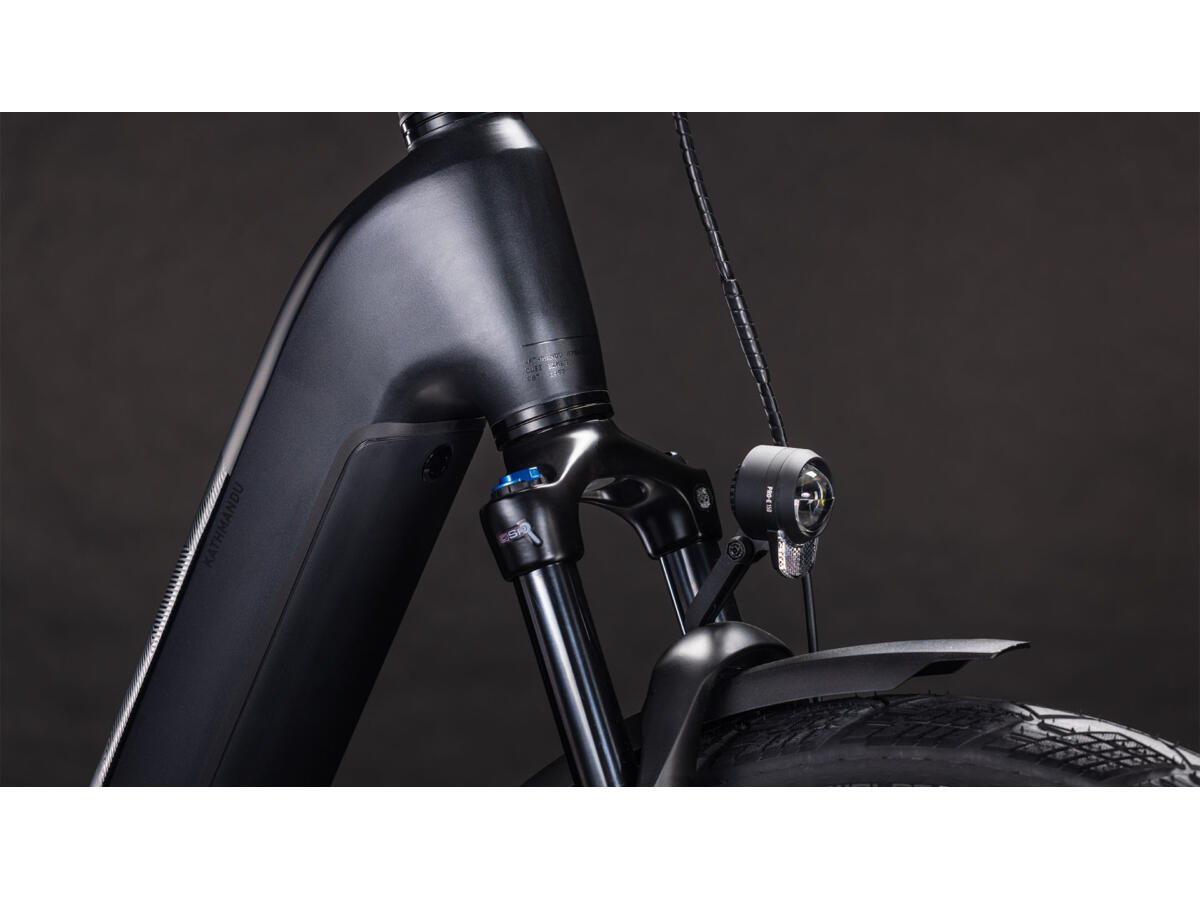 Cube Kathmandu Hybrid Pro 800 coal´n´black