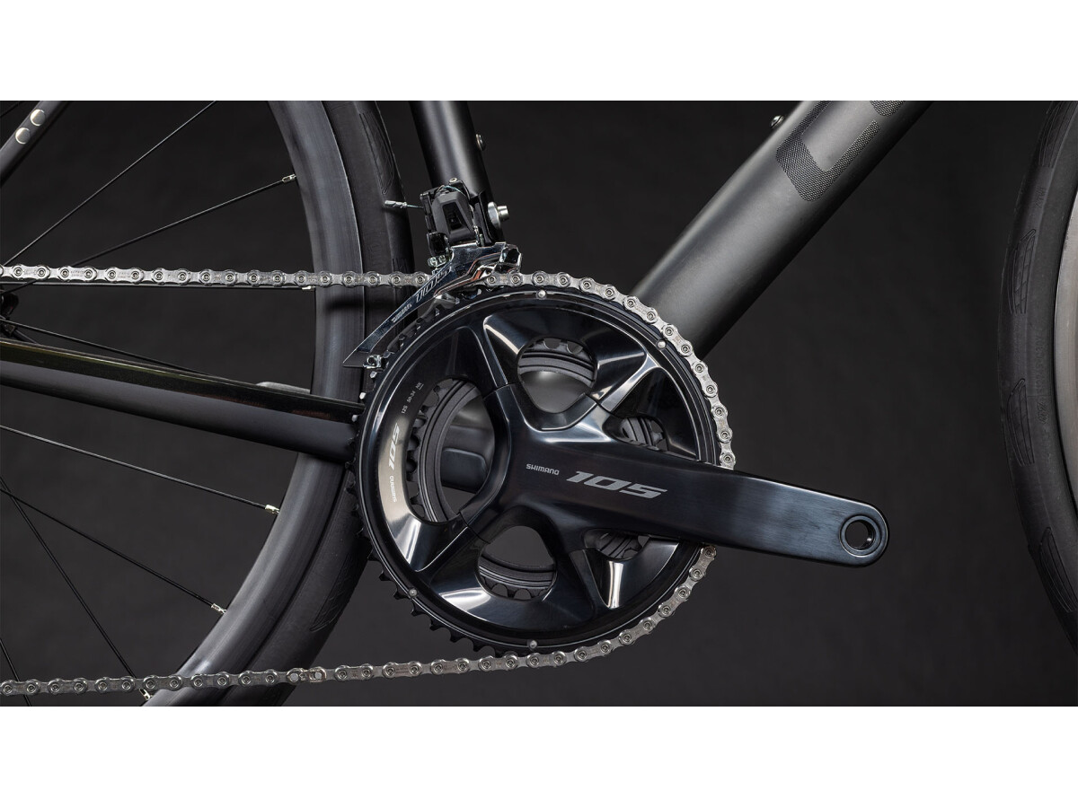 Cube Attain C:62 Race blackline