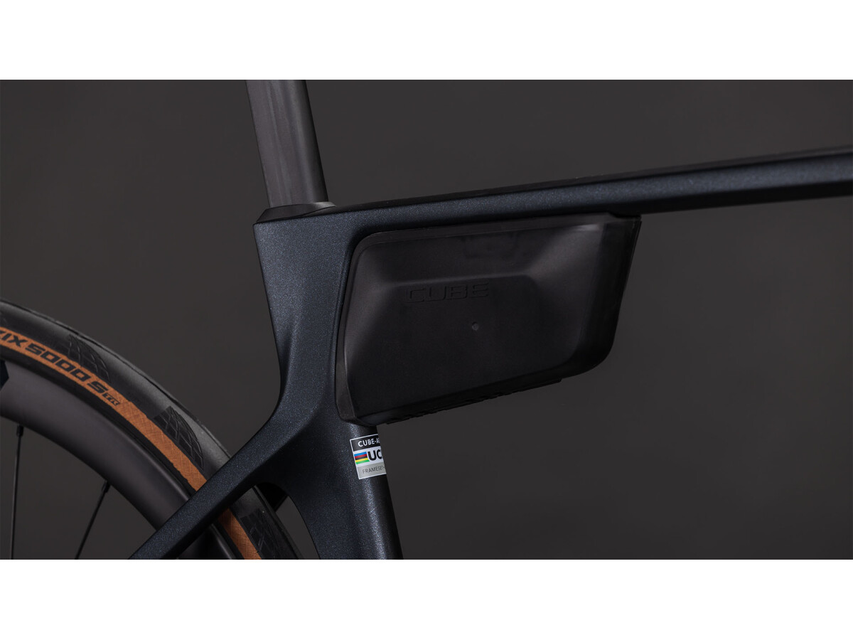 Cube Agree C:62 SLX nightshift´n´prism