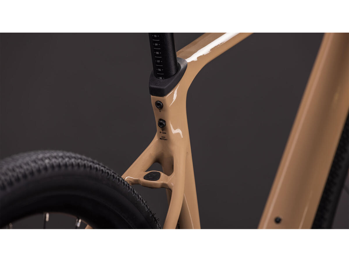 Cube Nuroad Race cappuccino´n´black