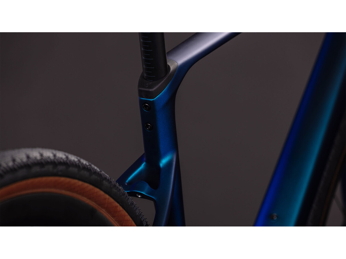 Cube Nuroad C:62 Race nebula´n´blue