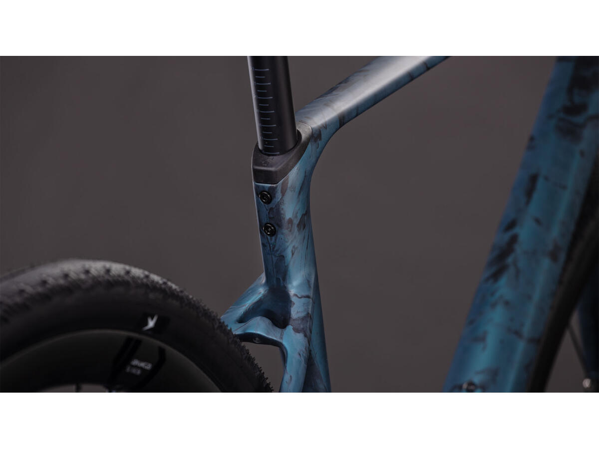 Cube Nuroad C:62 SLT royalgreen´n´fume