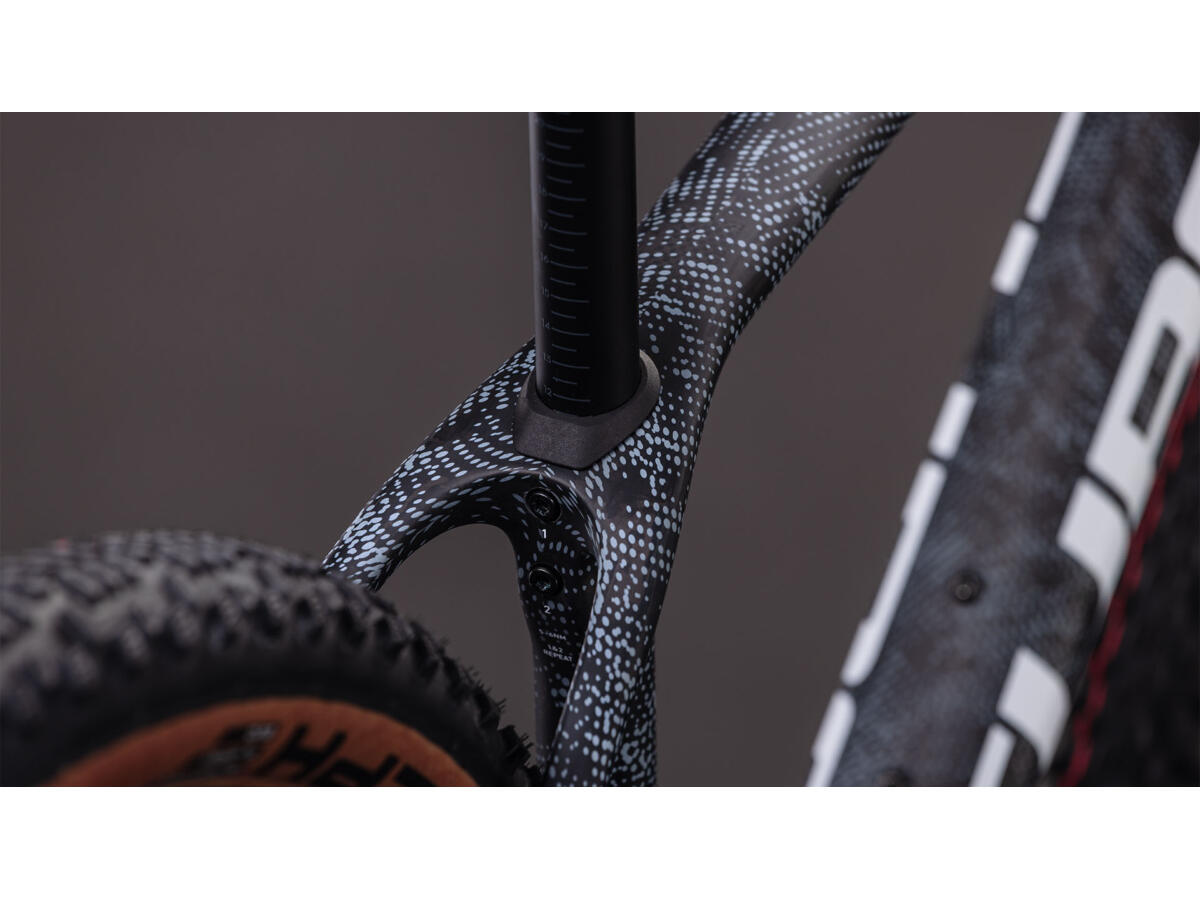 Cube Phenix C:68X SLT matrixblack´n´white