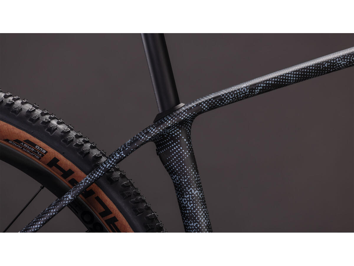 Cube Phenix C:68X SLT matrixblack´n´white