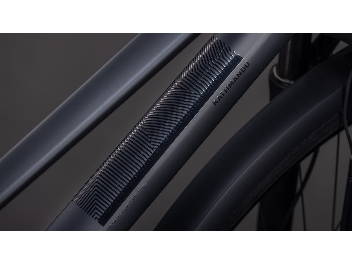 Cube Kathmandu Pro coal´n´black