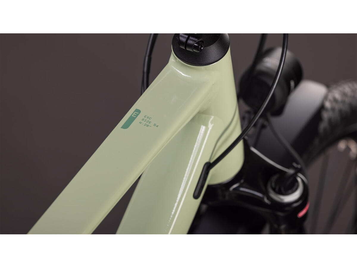 Cube Kathmandu EXC pea´n´grey