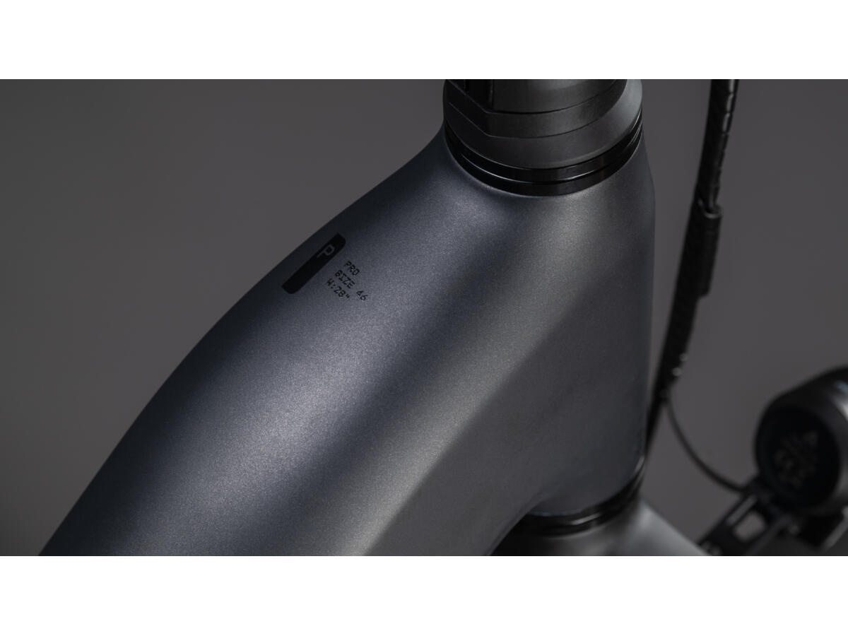 Cube Kathmandu Hybrid ONE11 HPC Pro 800 slabgrey´n´black