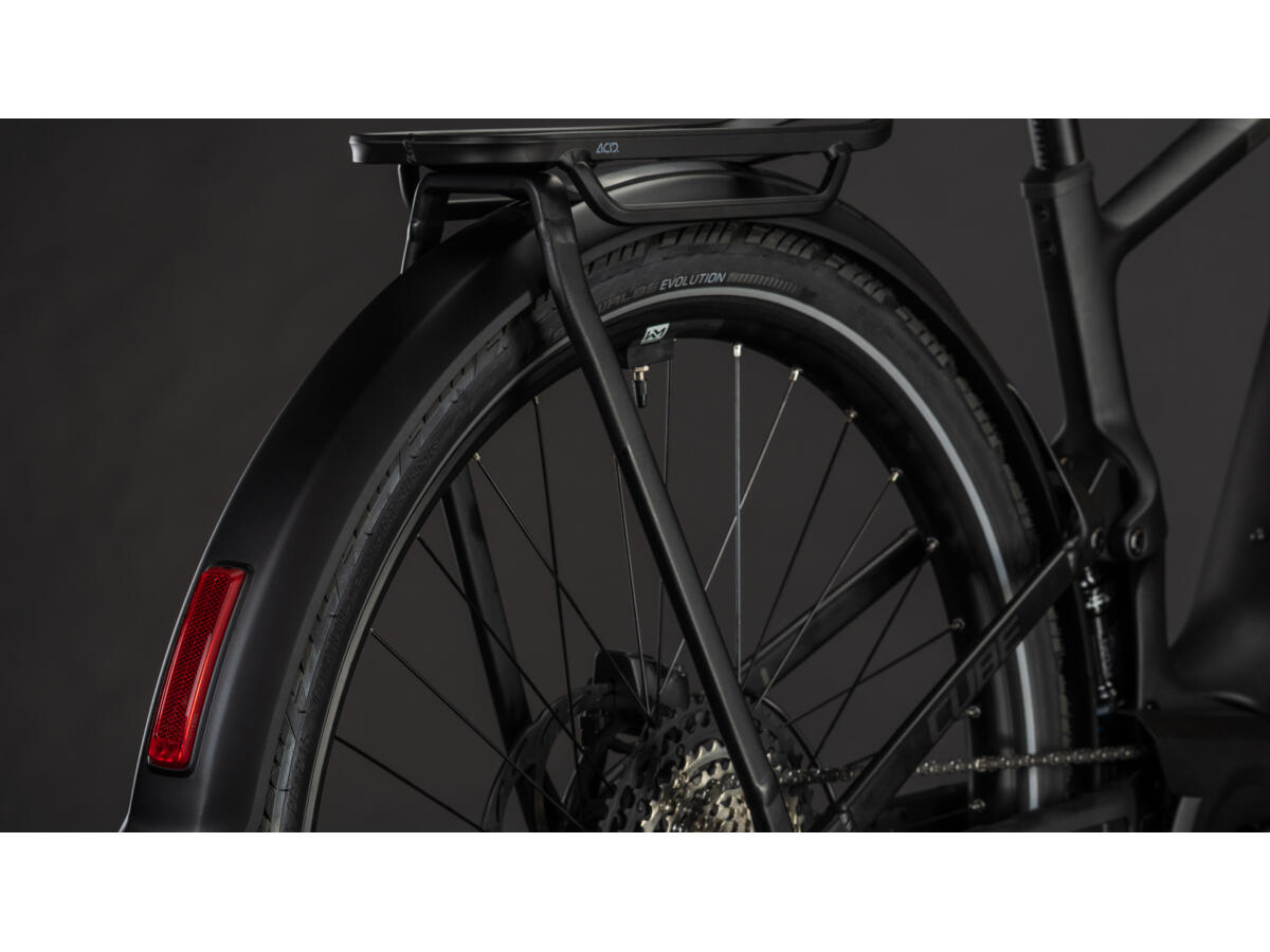 Cube Kathmandu Hybrid ONE11 HPC SLT 800 carbon´n´silverdust