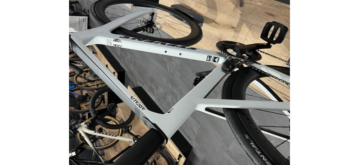 Stevens Arcalis 105 DI2 Custom Bike