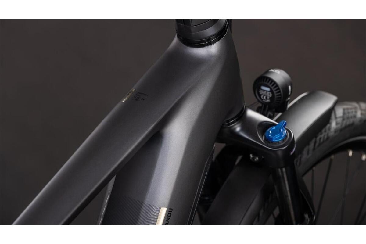 Cube Kathmandu Hybrid Comfor Pro