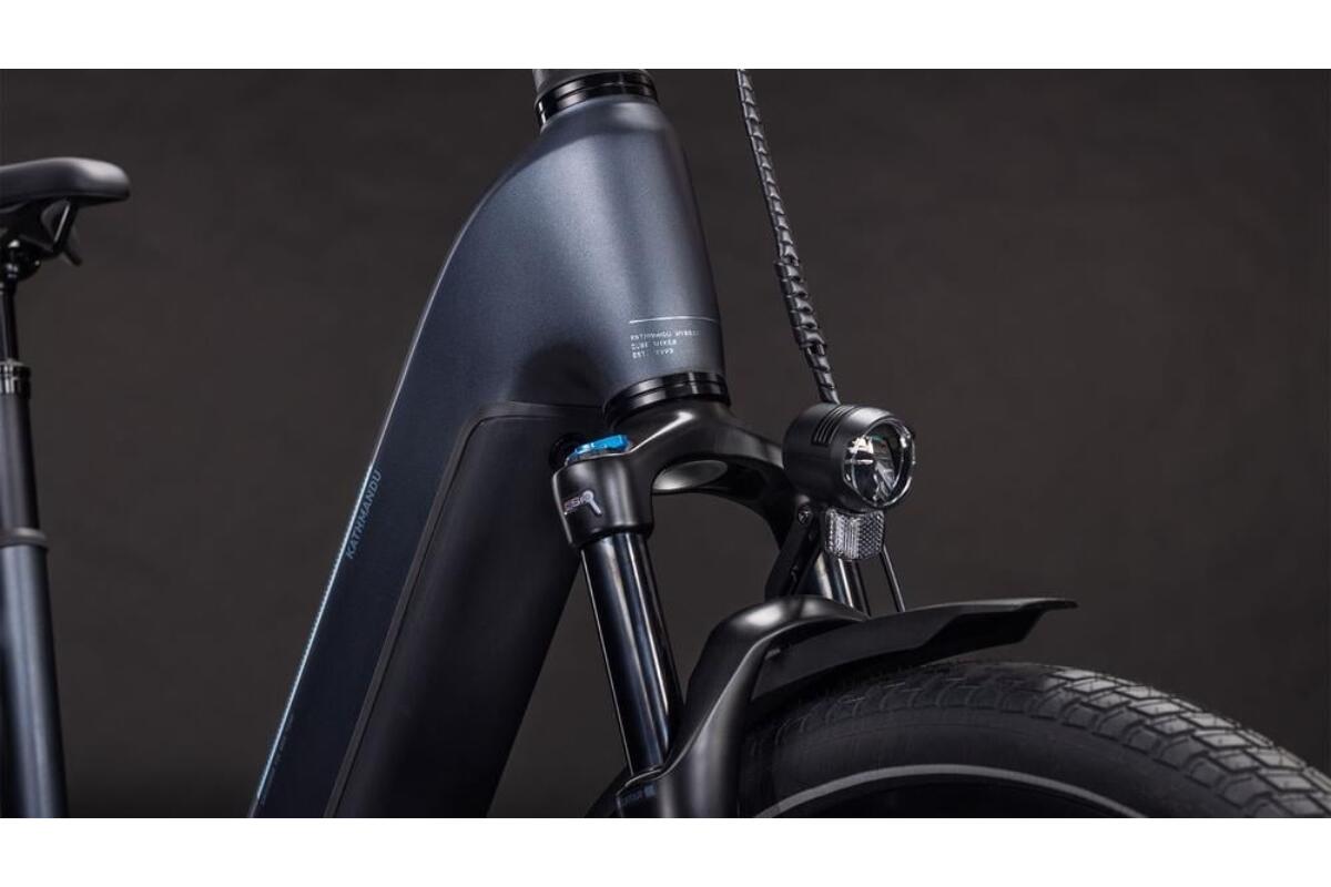 Cube Kathmandu Hybrid ONE 800 Wave