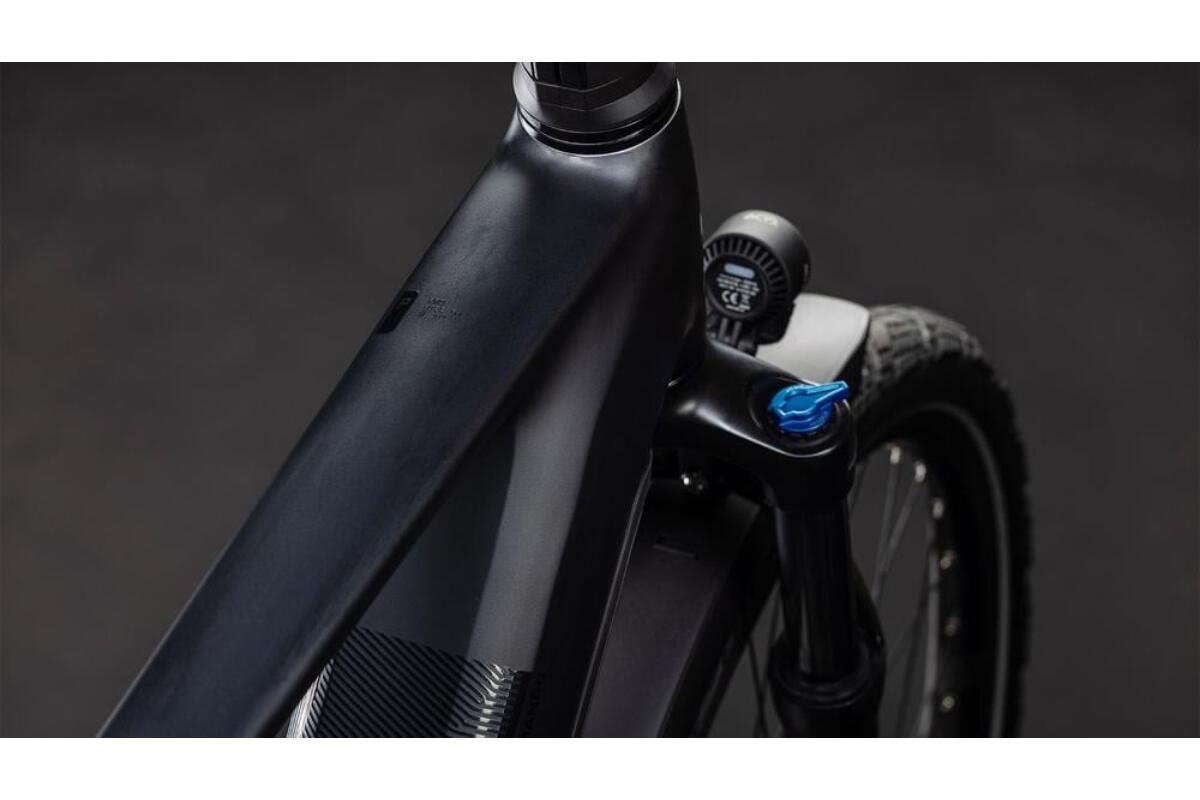 Cube Kathmandu Hybrid Pro 800