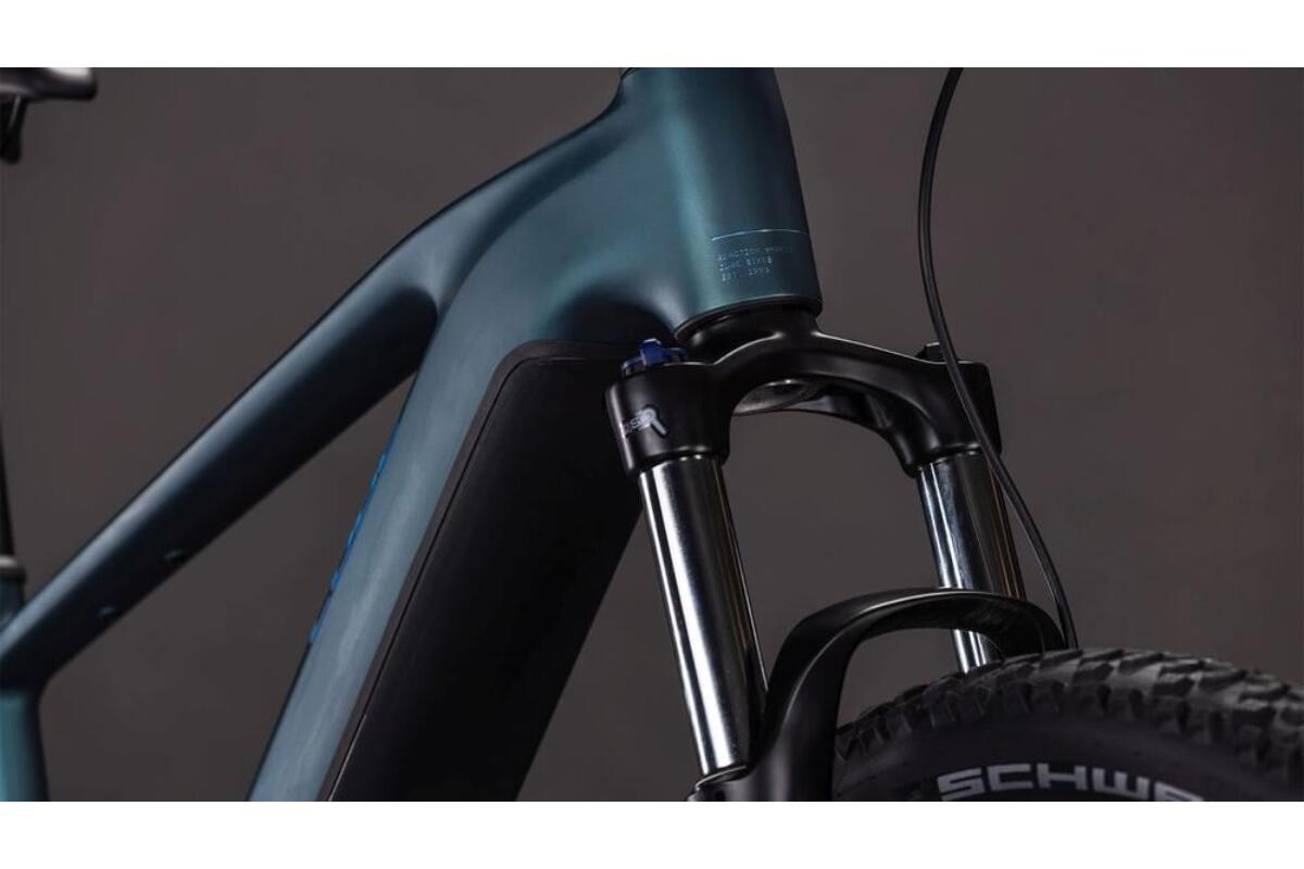 Cube Reaction Hybrid ONE 800