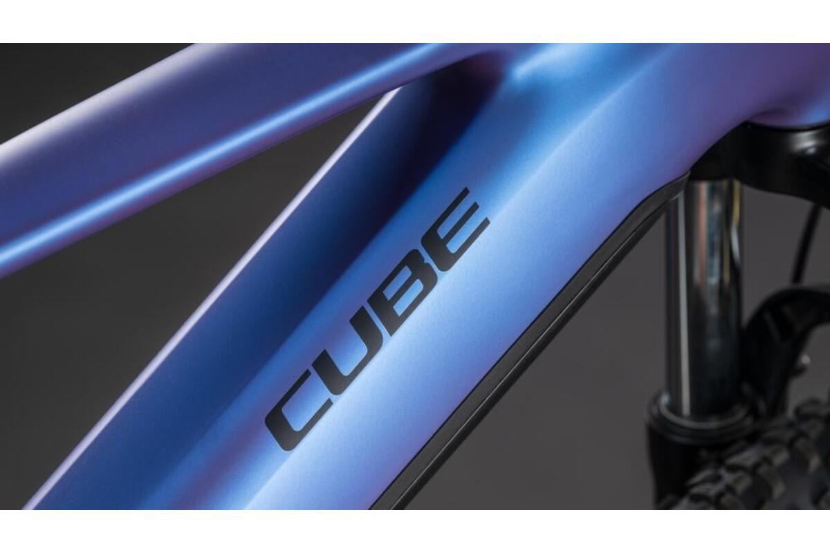 Cube Reaction Hybrid ONE 800