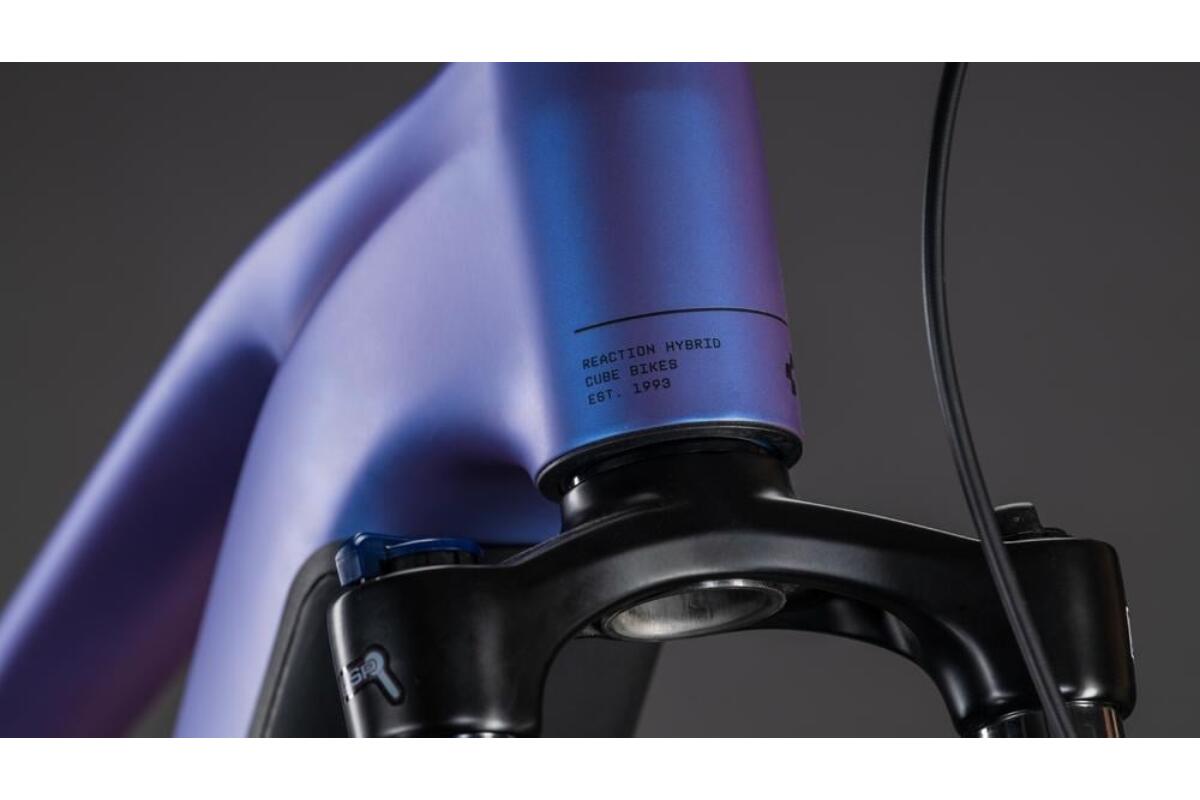 Cube Reaction Hybrid ONE 800