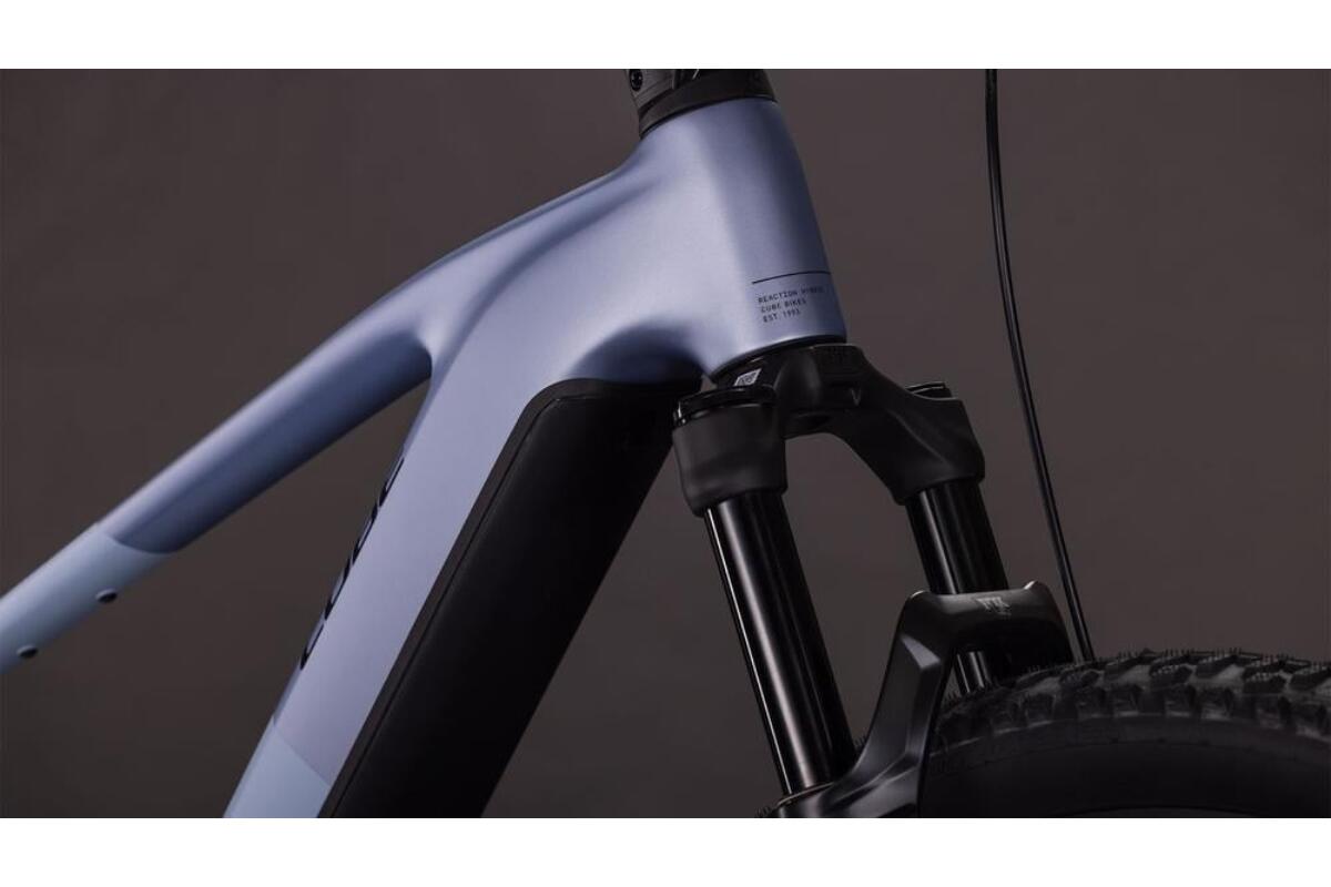 Cube Reaction Hybrid SLX 800