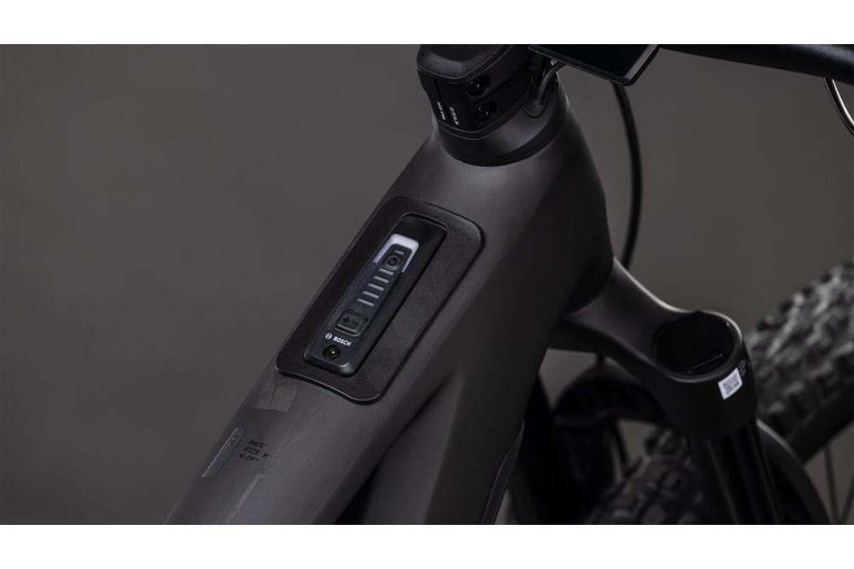 Cube Stereo Hybrid ONE44 HPC Race 800