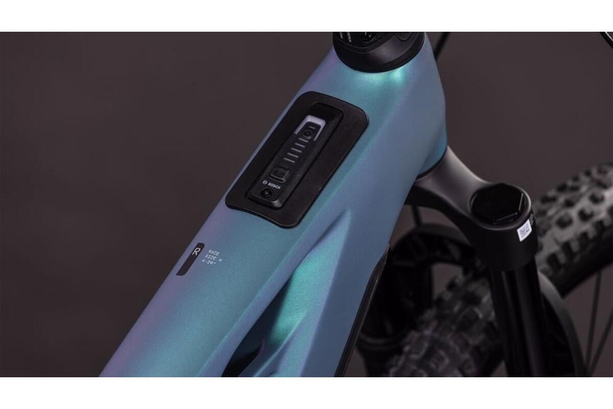 Cube Stereo Hybrid ONE44 HPC Race 800