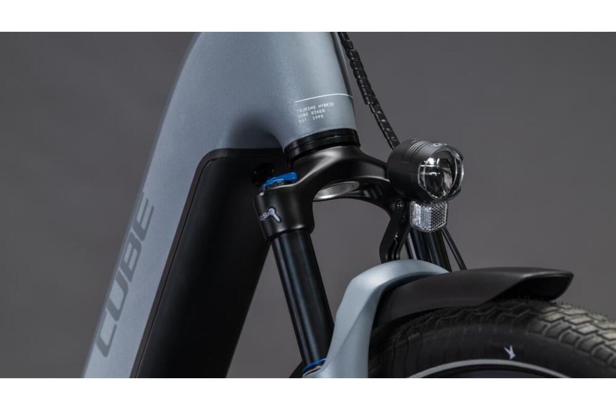 Cube Touring Hybrid Pro 800 Wave