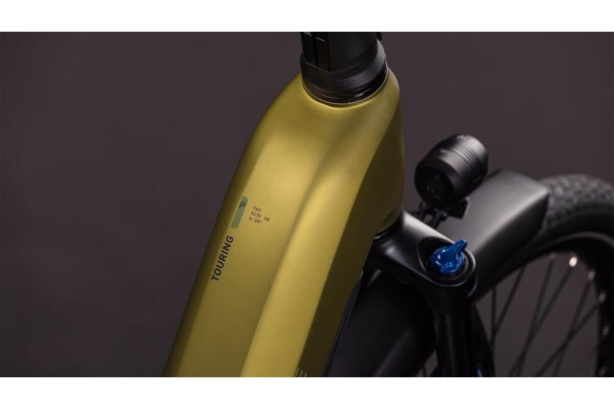 Cube Touring Hybrid Pro 800 Wave