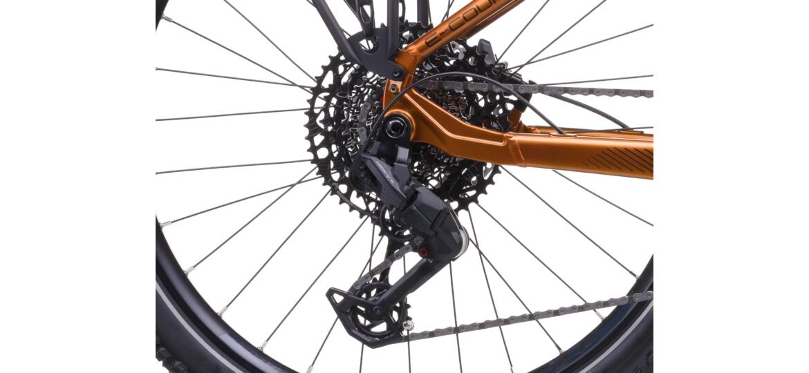 Crussis E-Country 10.11 715Wh