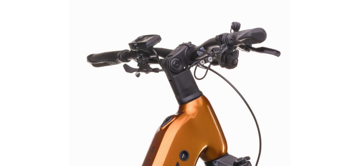 Crussis E-Country 10.11 715Wh