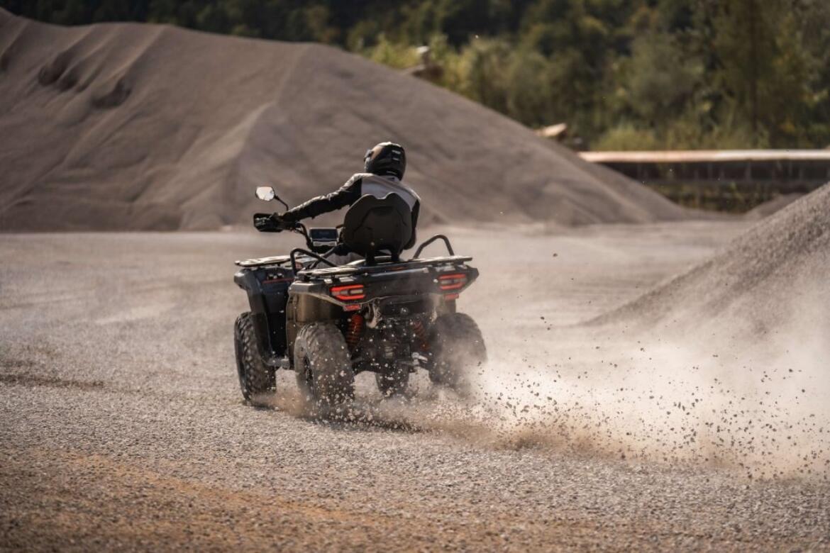 GOES powered by CF MOTO TERROX 550 L ABS