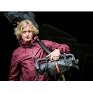 Diese Regenjacke gibt „Volldampf“